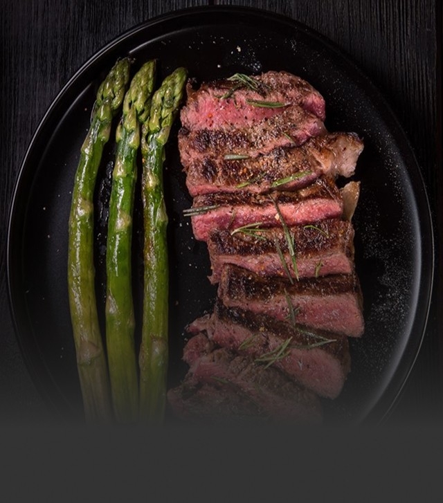 THỊT BÒ STRIPLOIN OKINI